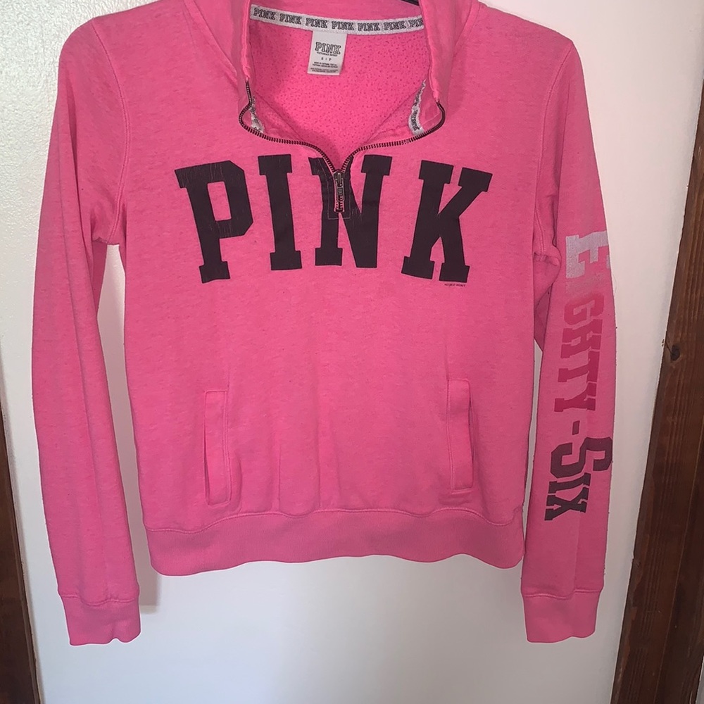 PINK pull over jacket size small💕